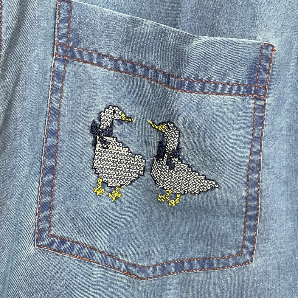 90s SILK Shirt w Goose Cross Stitch Detail